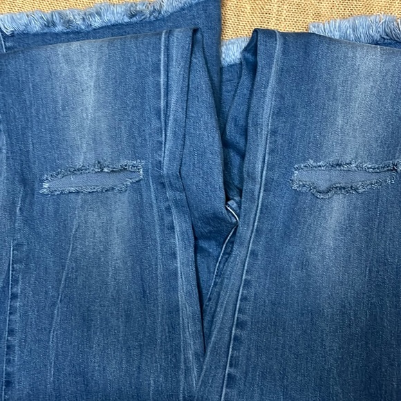 Bellbottom Jeans - Picture 4 of 11